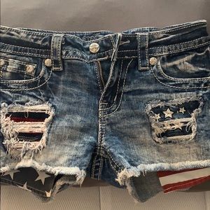 Size 27 miss me shorts